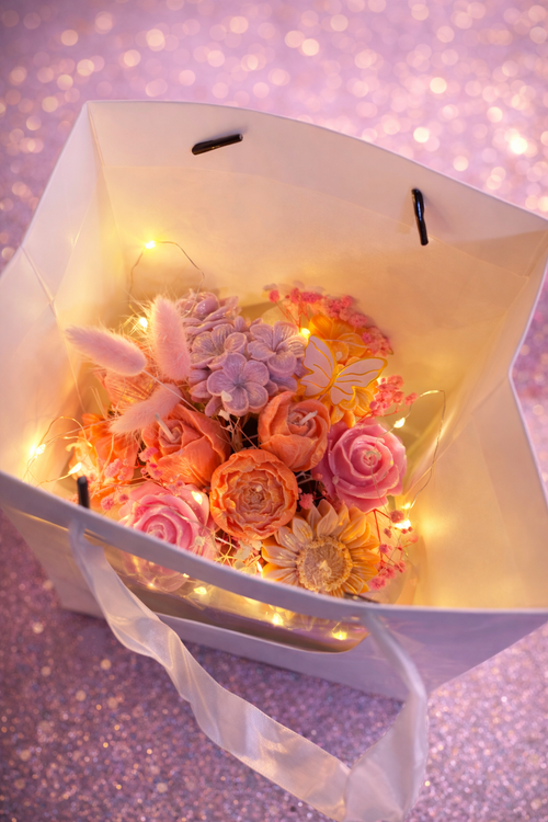 Flower Candle Gift Box with LED Lights – Handmade Rose Bouquet Candle Decor