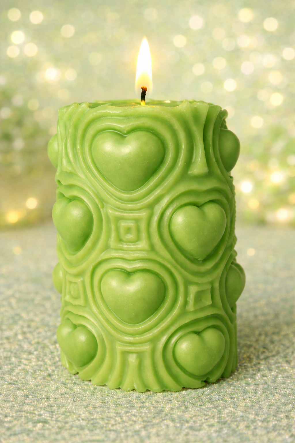 Heart Pattern Candle – Handmade Decorative Gift Candle